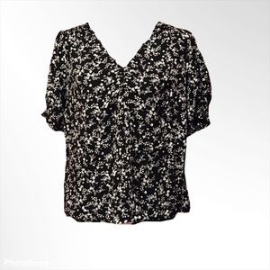 Old Navy Floral Print Blouse